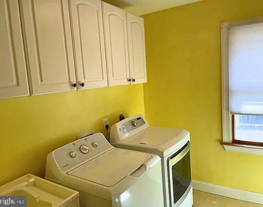3221 N Pershing Drive - Photo Thumbnail 18