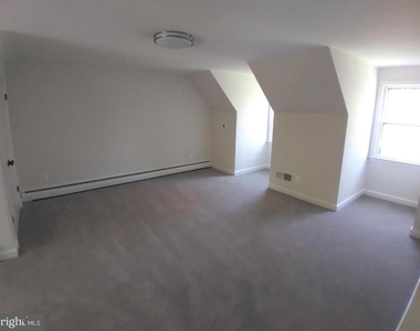 3131 N Abingdon Street - Photo Thumbnail 21
