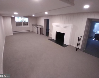 3131 N Abingdon Street - Photo Thumbnail 15