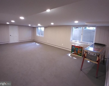 3131 N Abingdon Street - Photo Thumbnail 16