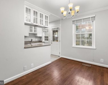 3191 S Stafford Street - Photo Thumbnail 2