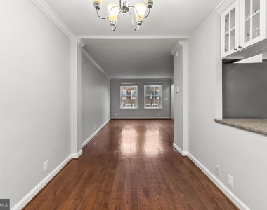 3191 S Stafford Street - Photo Thumbnail 3