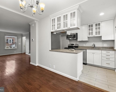3191 S Stafford Street - Photo Thumbnail 4