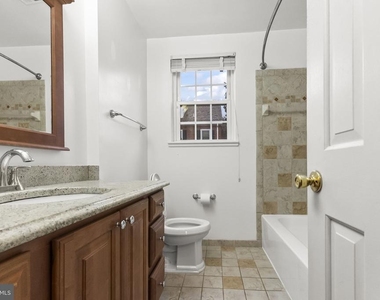 3191 S Stafford Street - Photo Thumbnail 9