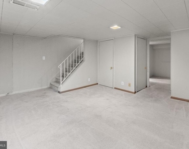 3191 S Stafford Street - Photo Thumbnail 10