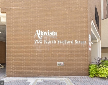 900 N Stafford Street - Photo Thumbnail 19