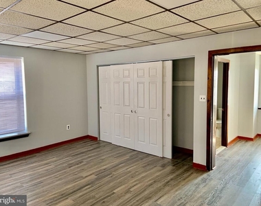 2250 S 9th Street - Photo Thumbnail 9