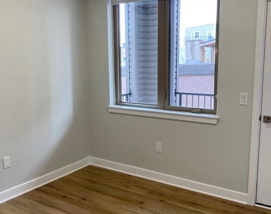 2045 N 2nd Street - Photo Thumbnail 6