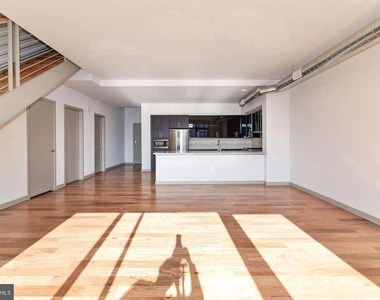 1125 Sansom Street - Photo Thumbnail 41
