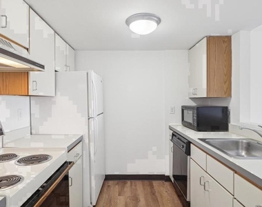 450 N 18th Street - Photo Thumbnail 38