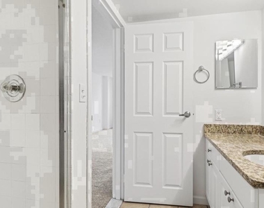 450 N 18th Street - Photo Thumbnail 36