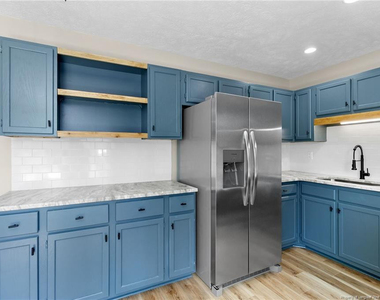 1655 Kara Court - Photo Thumbnail 7