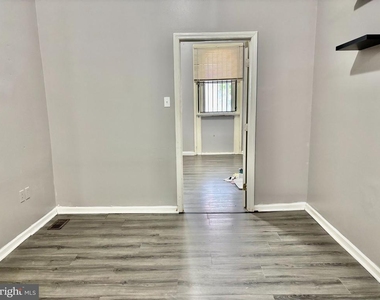 611 32nd Street N - Photo Thumbnail 6