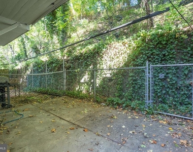 4817 Ridge Avenue - Photo Thumbnail 27