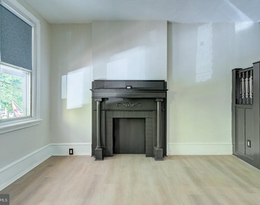 4817 Ridge Avenue - Photo Thumbnail 18