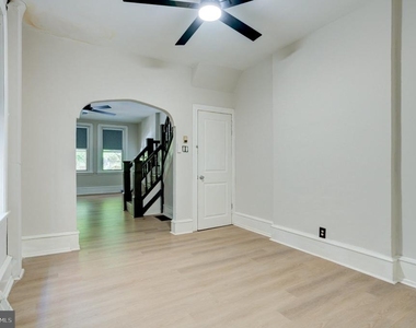 4817 Ridge Avenue - Photo Thumbnail 24