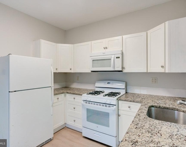 4817 Ridge Avenue - Photo Thumbnail 25