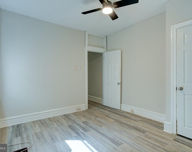 4817 Ridge Avenue - Photo Thumbnail 13