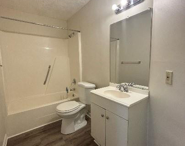 1123 Southwood Drive - Photo Thumbnail 1