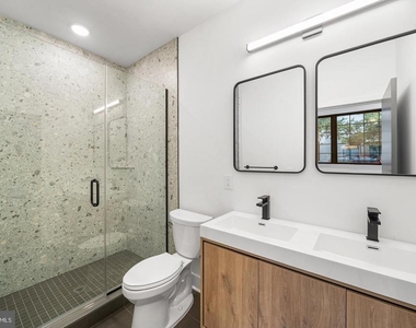 1772 N Front Street - Photo Thumbnail 29