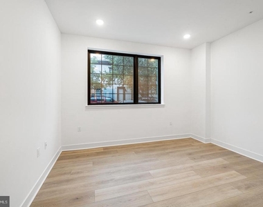 1772 N Front Street - Photo Thumbnail 26
