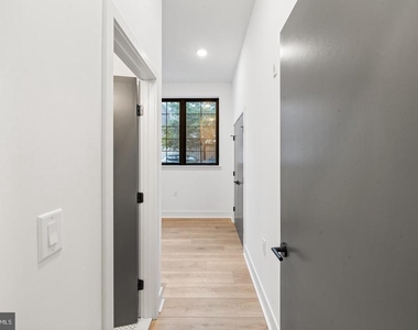 1772 N Front Street - Photo Thumbnail 18