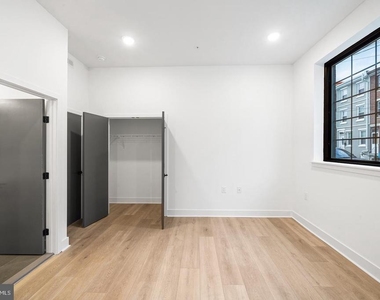 1772 N Front Street - Photo Thumbnail 28