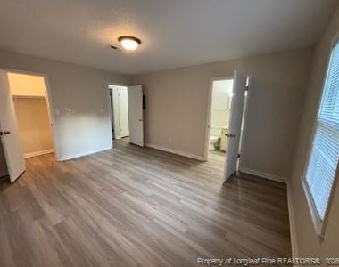 1309 Ireland Street - Photo Thumbnail 10