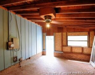 711 Niven Avenue - Photo Thumbnail 20
