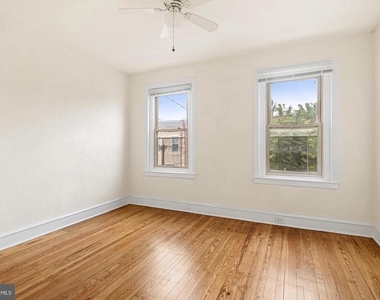 3044 Almond Street - Photo Thumbnail 8