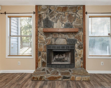 1021 Wood Creek Drive - Photo Thumbnail 6