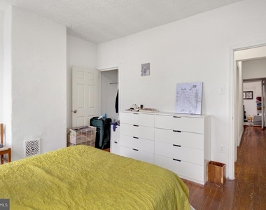 2606 Collins Street - Photo Thumbnail 13