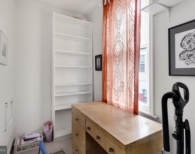 2606 Collins Street - Photo Thumbnail 20