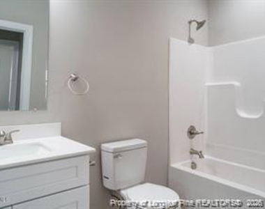 3277 Edinburgh Drive - Photo Thumbnail 15