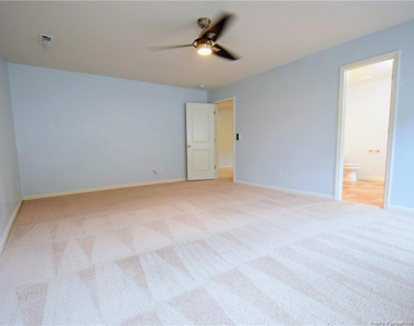 140 Hallow Oak Street - Photo Thumbnail 26