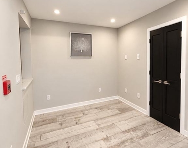 755 N Capitol Street - Photo Thumbnail 7