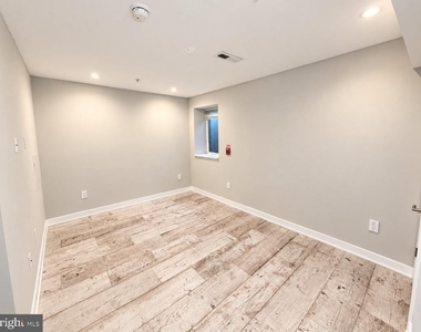 755 N Capitol Street - Photo Thumbnail 4