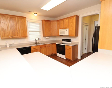 5508 Cary Glen Boulevard - Photo Thumbnail 15