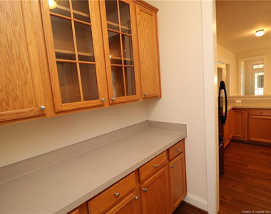 5508 Cary Glen Boulevard - Photo Thumbnail 9