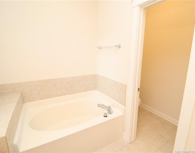 5508 Cary Glen Boulevard - Photo Thumbnail 38