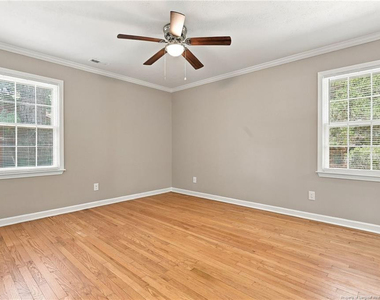 6312 Kincross Avenue - Photo Thumbnail 21