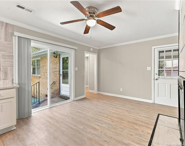 6312 Kincross Avenue - Photo Thumbnail 14