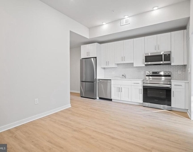 1330 S Patton Street - Photo Thumbnail 21