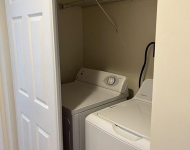 4514 Springfield Avenue - Photo Thumbnail 6