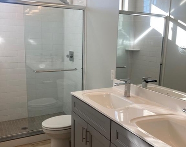 121 W Cumberland Street - Photo Thumbnail 10