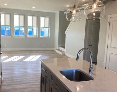121 W Cumberland Street - Photo Thumbnail 6