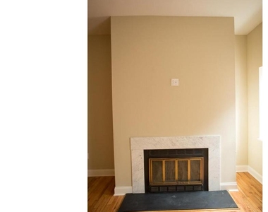 924 Pine Street - Photo Thumbnail 1