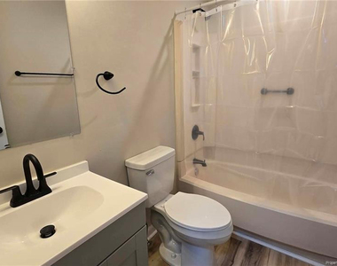 508 Singletary Place - Photo Thumbnail 19