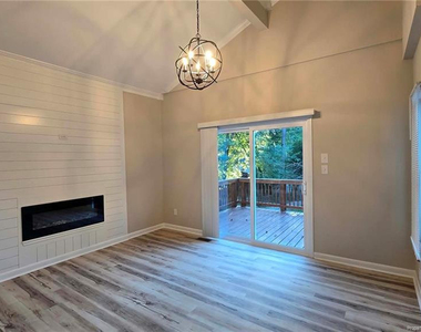 508 Singletary Place - Photo Thumbnail 6