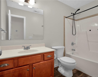 1717 Kershaw Loop - Photo Thumbnail 24